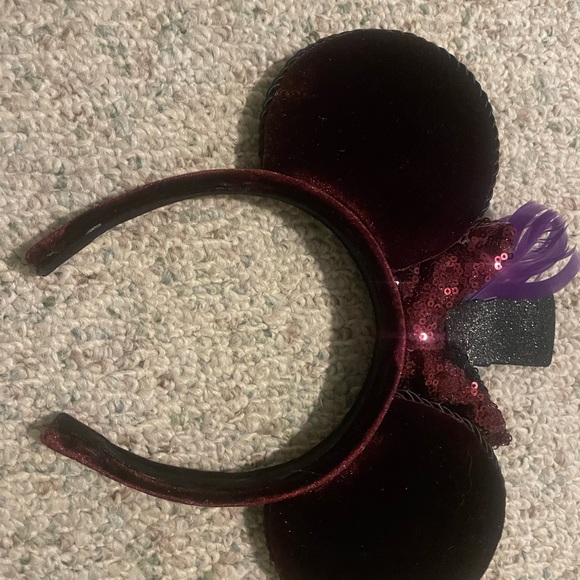 Dr. Faciler ears (shadow man) - Picture 2 of 2